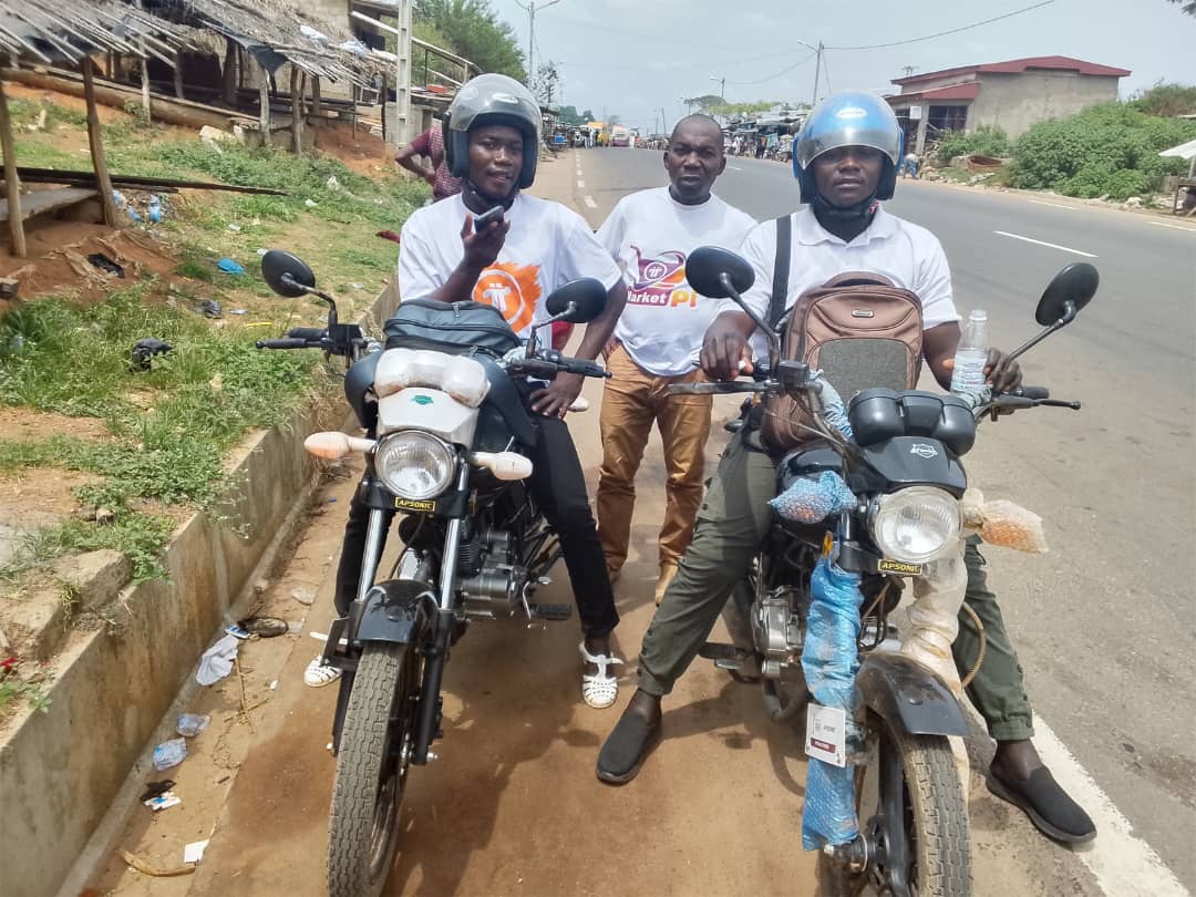 📢 DUEKOUE EN ACTION – VISITE DE SENSIBILISATION !

Cap sur Duékoué !
Les leaders GCV du TONKPI poursuivent le travail terrain dans la région.

🎯 Objectifs :
✅ Sensibiliser,Promouvoir le paiement en Pi
✅ Échanger avec les commerçants

🔗Inscription : bitly.cx/FormationMan