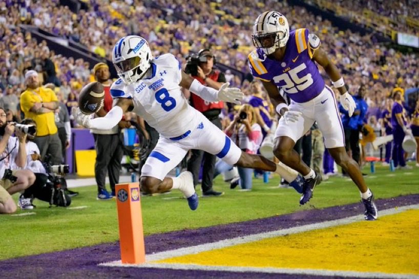 Jewlyan Dillard tweet media