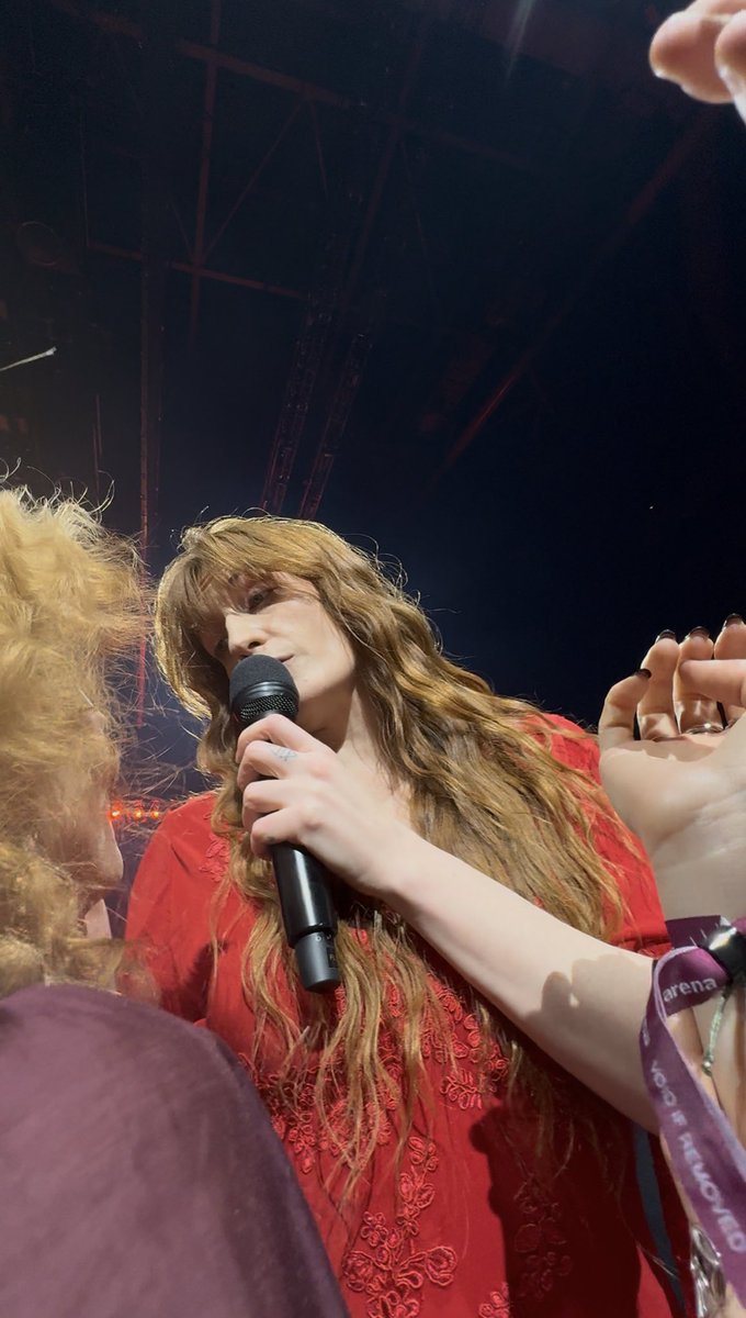 florence welch do u like 5’10 bisexuals