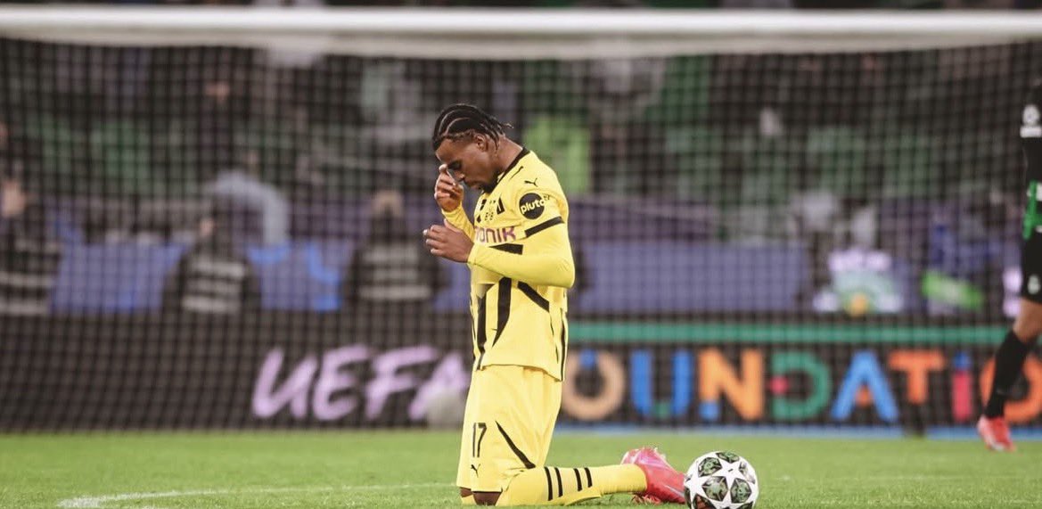 Out Of Context Dortmund tweet media