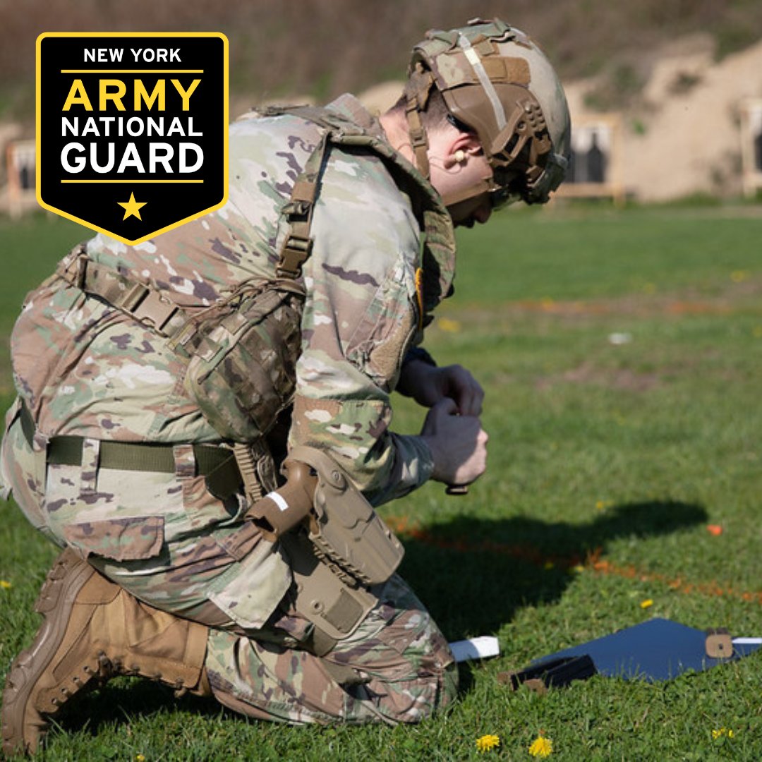 NationalGuardNY's tweet image. SGT Alexander Mutter of the NY Army National Guard reloads a magazine during the 46th Annual TAG competition, a 3-day event that promotes skills in marksmanship and weapons systems.

Uncommon is calling!

nationalguard.com/new-york
#GoGuard #Training #Tuesday