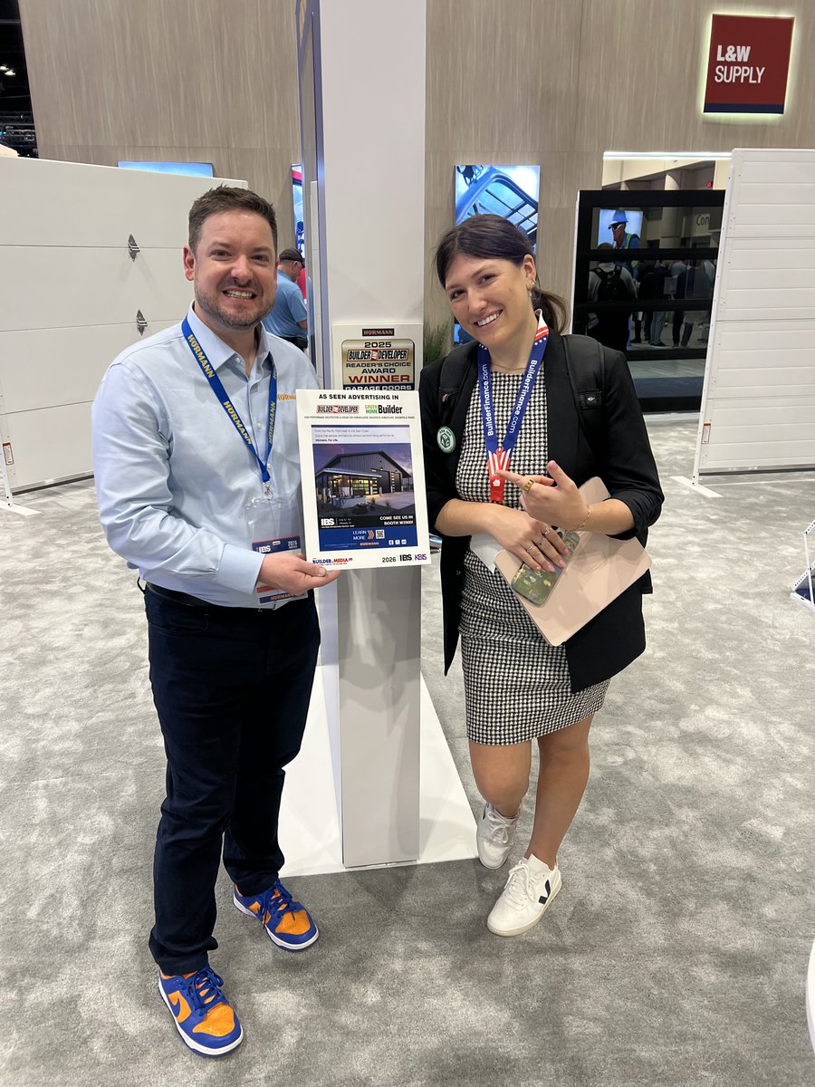 Builder.Media tweet media