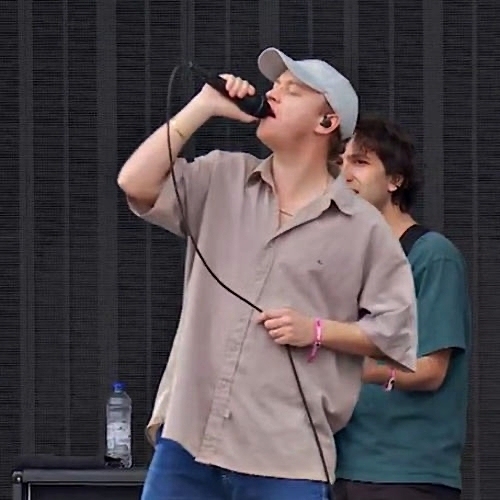 musicnewsitaly's tweet image. DMA's, O2 Victoria Warehouse - @o2vicwarehousemanc #DMAs @dmasmusic #manchester - O2 Victoria Warehouse
Read the full review here: ift.tt/h6kg1K0
More on Music-News.com