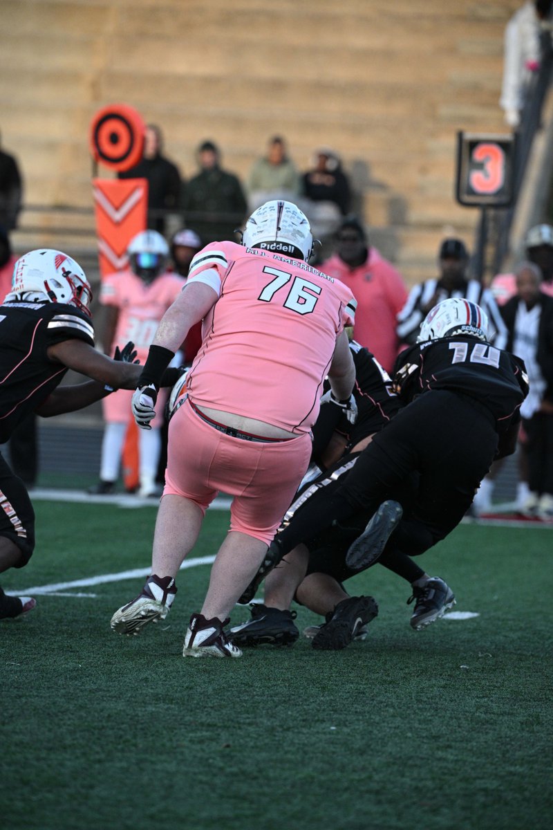 showtime_myless's tweet photo. 📸@PSGC2024 (Dec)  
Edge pressure, sacks and tackles  #TeamWork #DB

@des_bowles @CoachDaniels06 @KenWhitehead404 @BigSkippin_75 @himiam68 https://t.co/p2oQDLq4ty