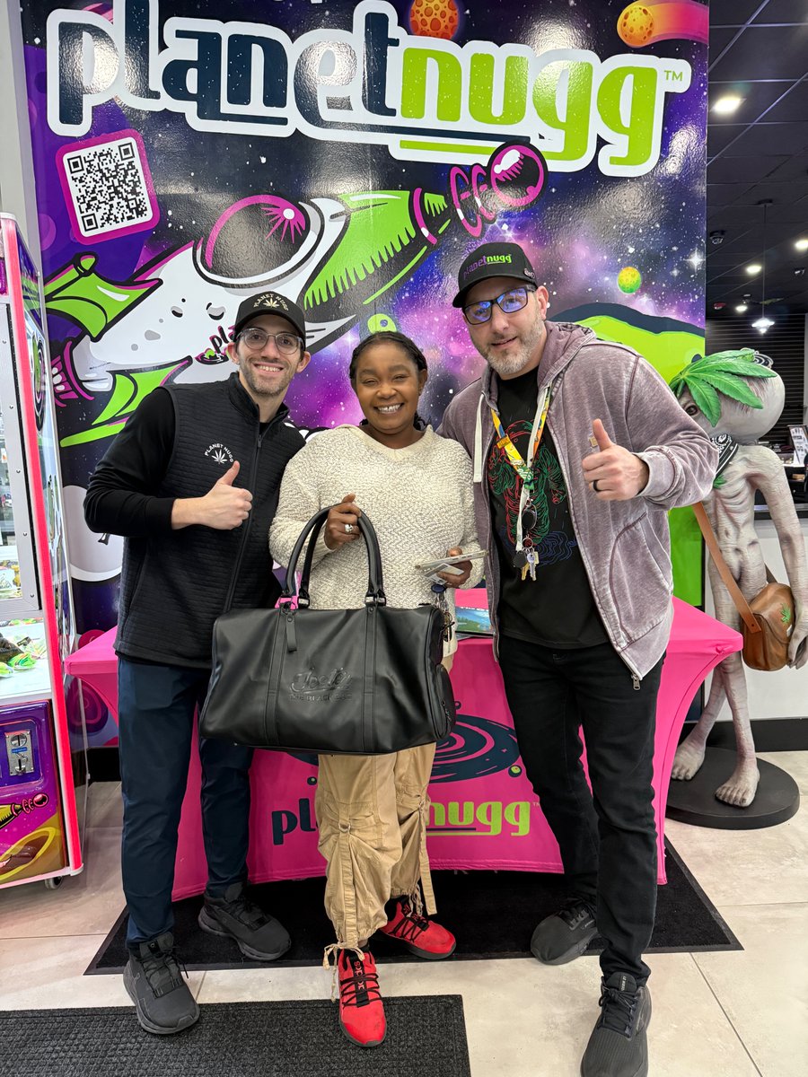 PlanetNugg tweet media