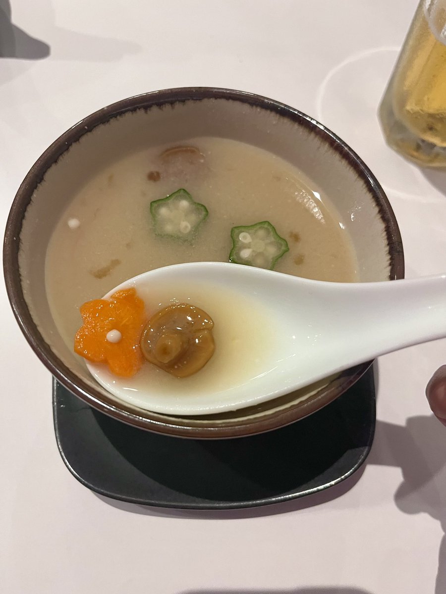 had the most delicious, perfect, beautiful bowl of miso soup the other day :,)