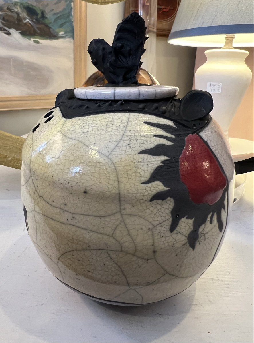 CharlieBGallery's tweet photo. Ron Patterson raku
Available at
Charlie B Gallery
114 W Telegraph St.
Carson City, NV https://t.co/vAaSfkljmW
