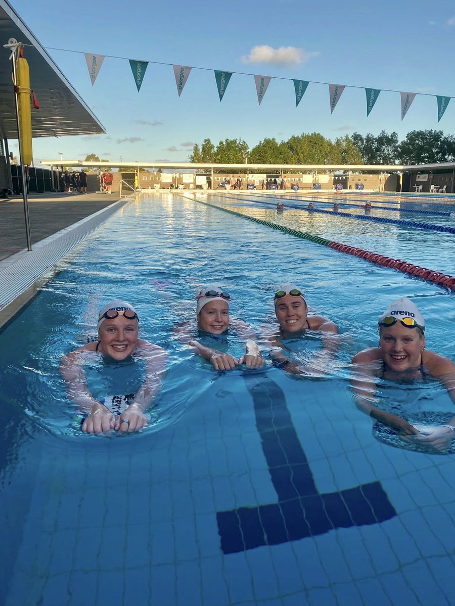 Australian Dolphins Swim Team tweet media