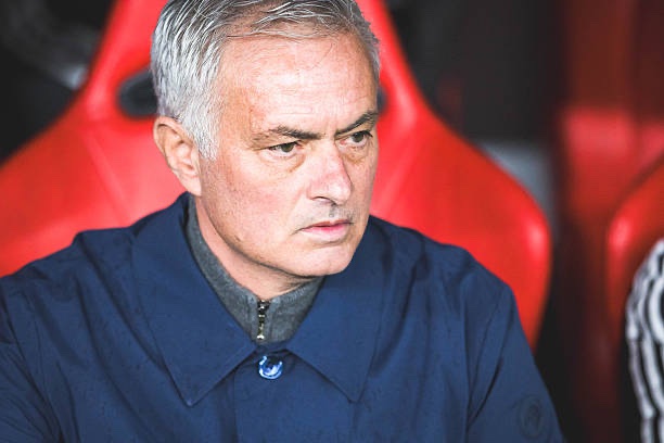 🚨 Mourinho: ”When it happens in so many stadiums, always with the same, there is something wrong. I told Vinicius ‘you scored a wonder goal like that, why did you celebrate like that? Why don’t you celebrate it like Di Stéfano, like Pele, Eusebio… why can’t you celebrate a goal