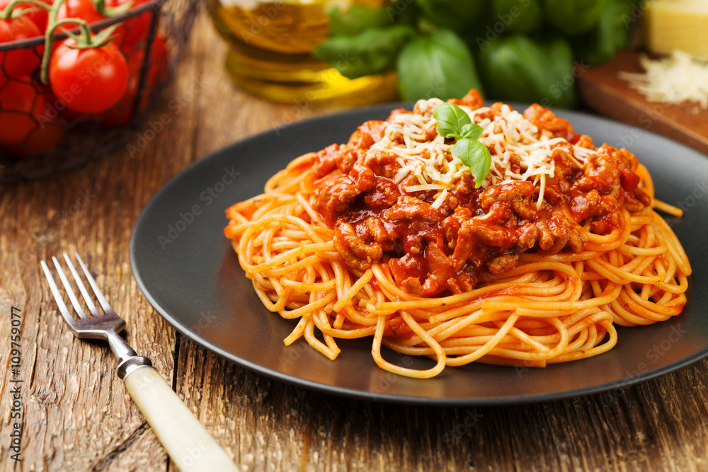 Feeling rushed? Try pantry cooking. Use existing staples like pasta and canned vegetables to save money and avoid food waste. Create a delicious meal with canned tomatoes, Italian seasoning, and whole wheat pasta. Your VA dietitian can share more ideas.
 nutrition.va.gov/Recipes.asp#co…