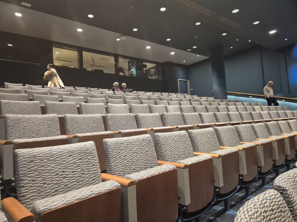This is the 300-seat refurbished Pigott Theatre in the basement of the Sainsbury wing of the National Gallery. Opened in May '25, it's a tremendous facility. I saw a rather weird 20-minute film here yesterday but would attend again if a more interesting programme was showing.
