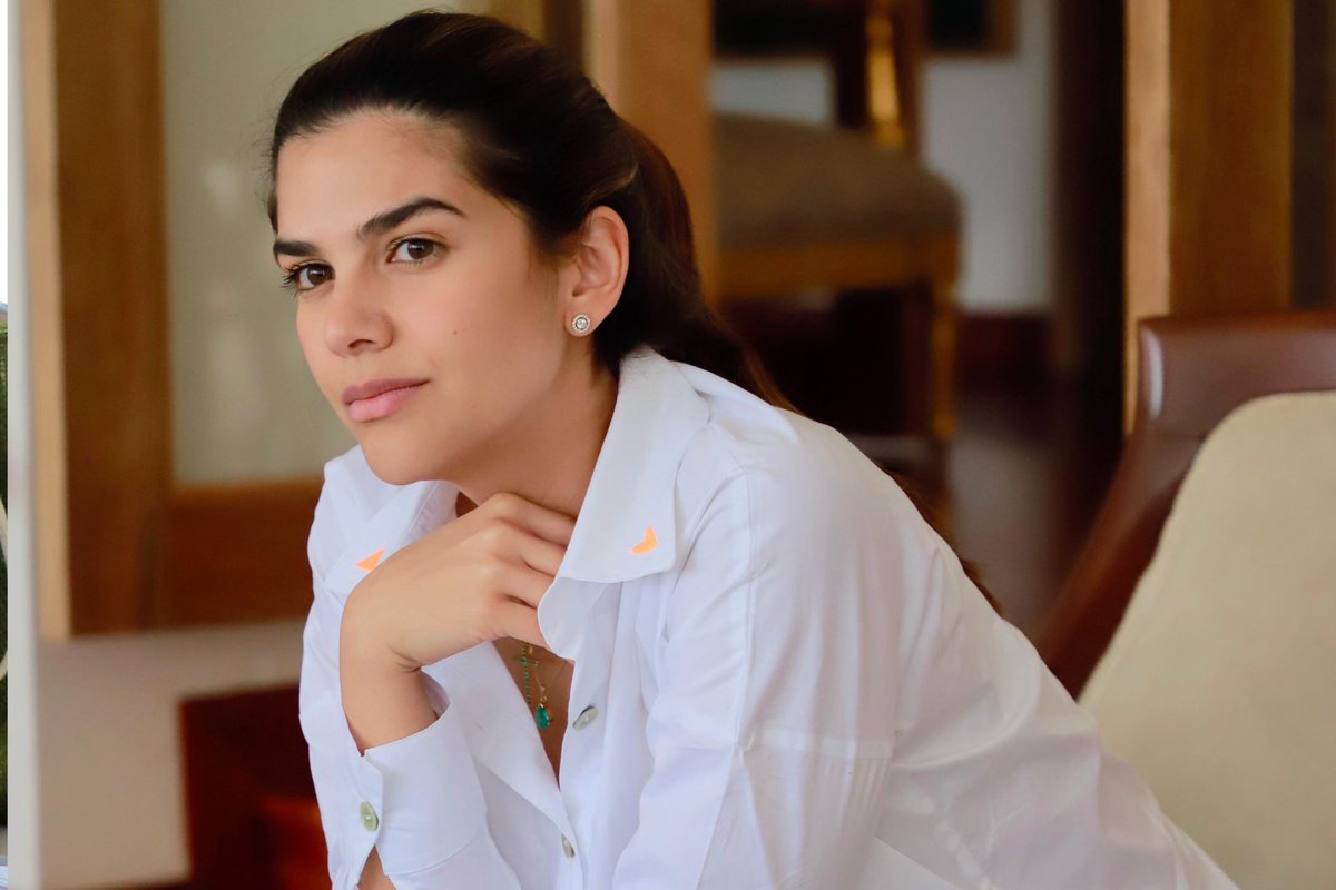 Daniela Assis Fierro tweet media