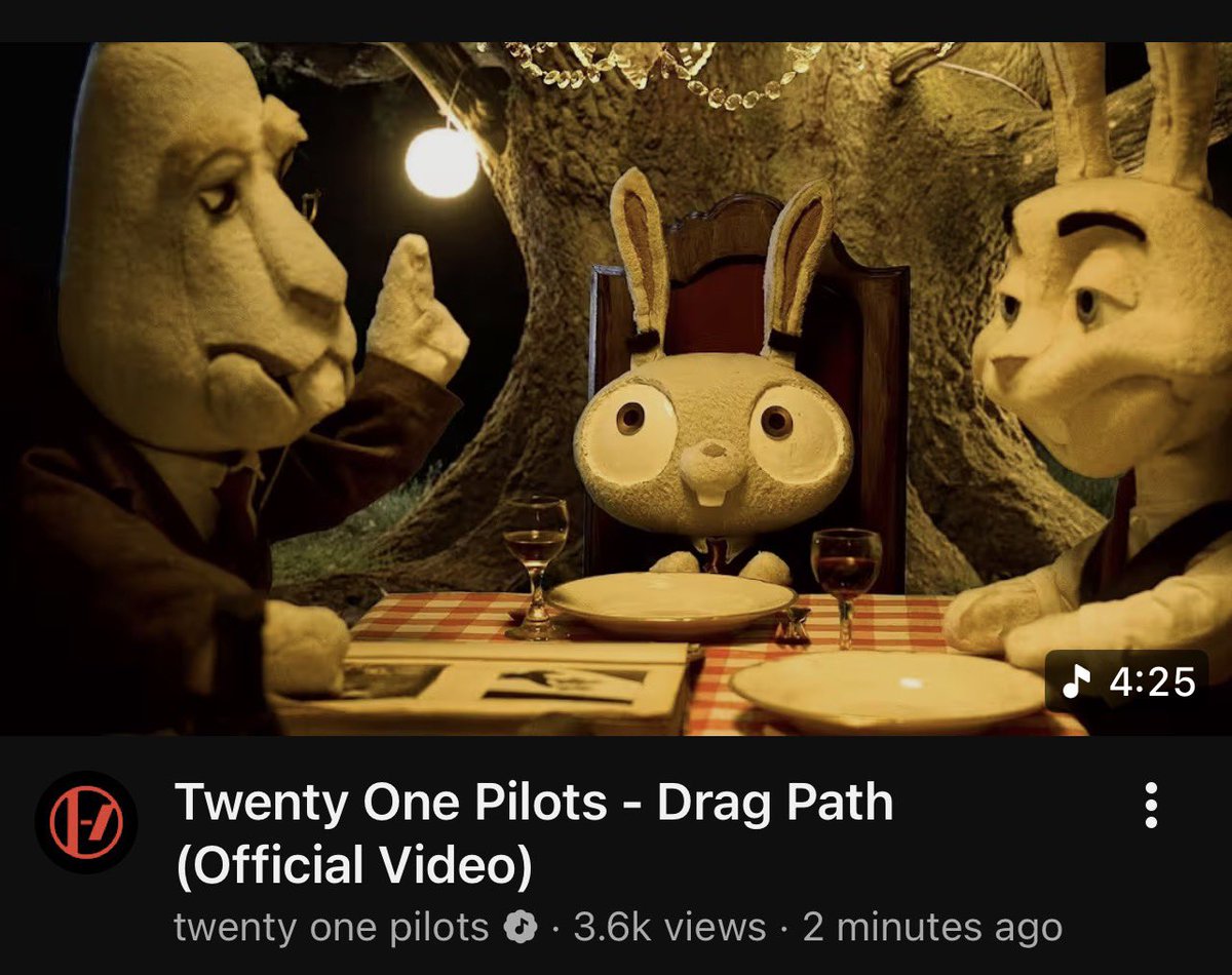 spøøky gem 卌🚦🪩 tweet media