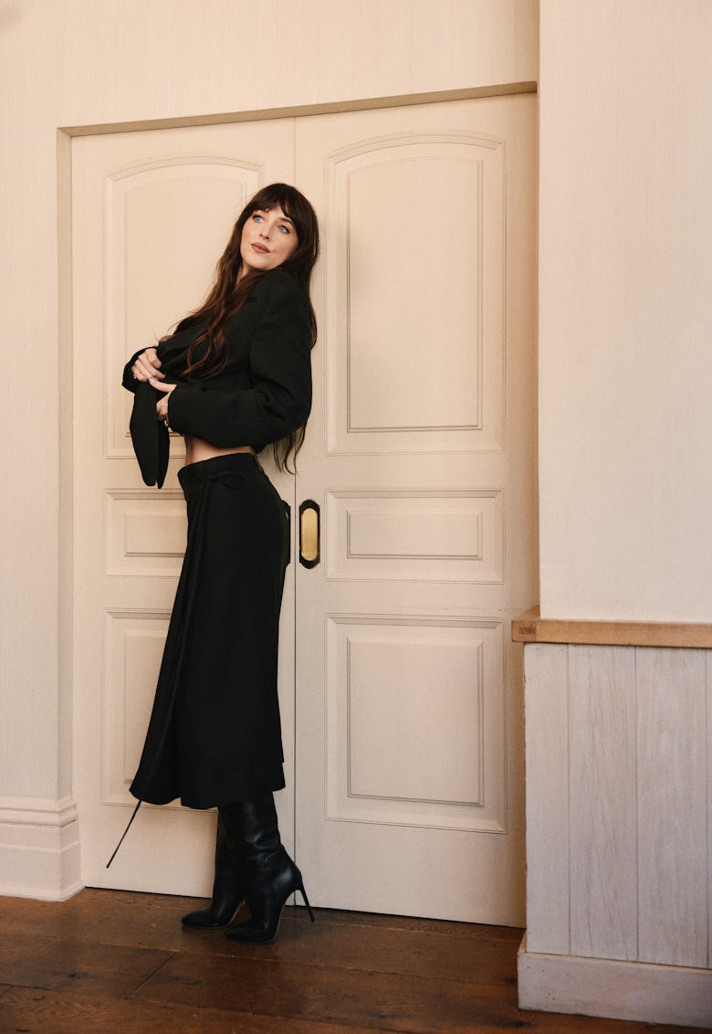 DakotaJBRA's tweet photo. Dakota Johnson para W Magazine. https://t.co/y8pRxoyoKW