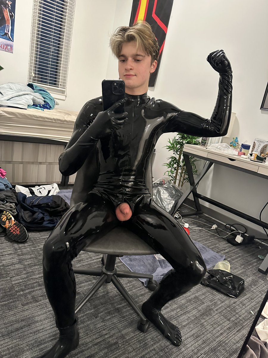 Space Twink 💫 tweet media