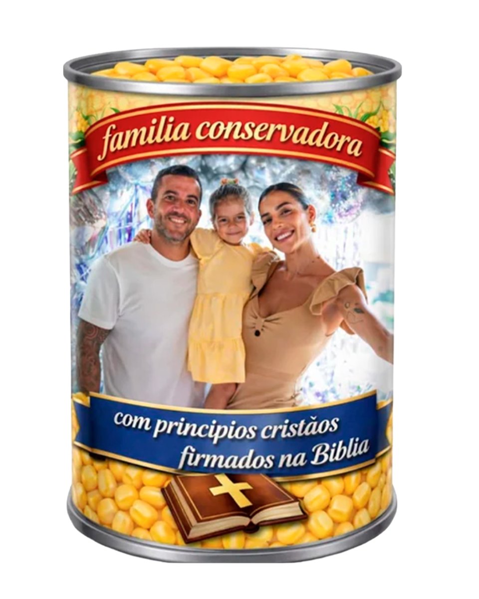 o_jurunense's tweet image. Conservadores:

1. Na frente dos eleitores.
2. Na vida real.