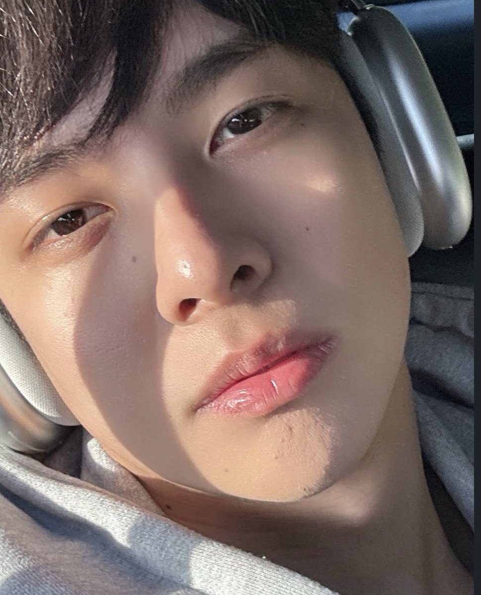 A dose of #justin 🌻🍎

©️jahdedios (ig) | 100524

#SB19_JUSTIN <a href="/justintdedios/">justin</a>