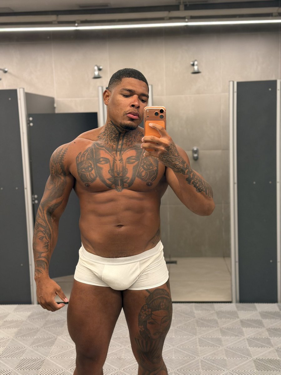 Lucio 🦍 tweet media