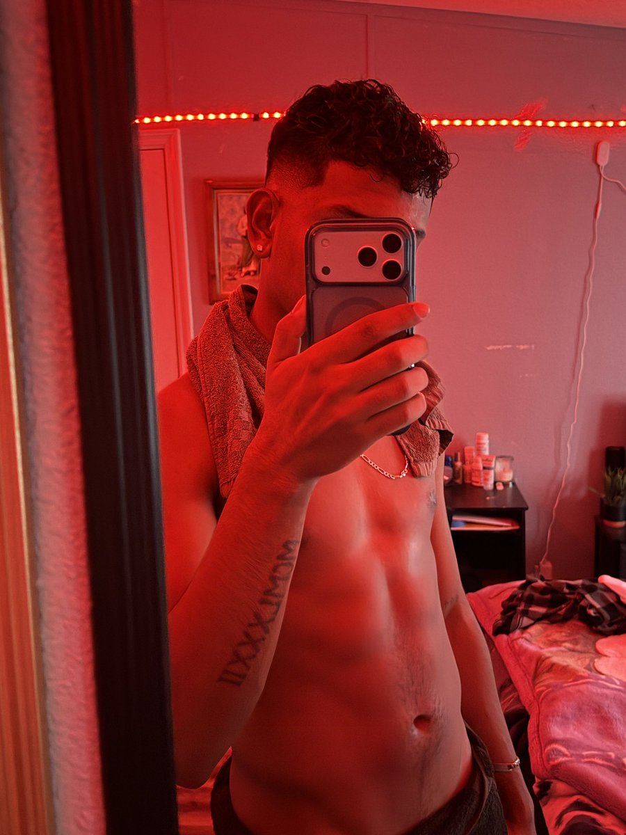 prxttyboyM tweet media