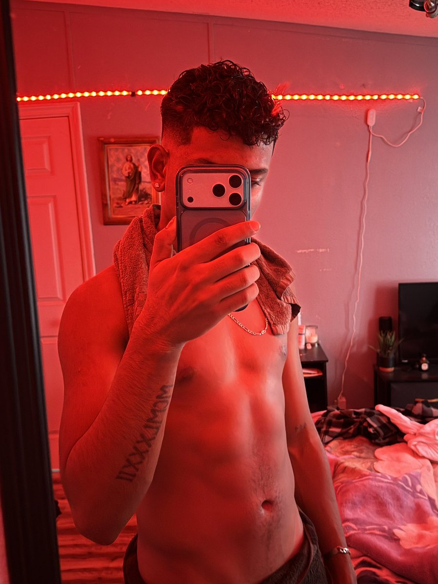 prxttyboyM tweet media