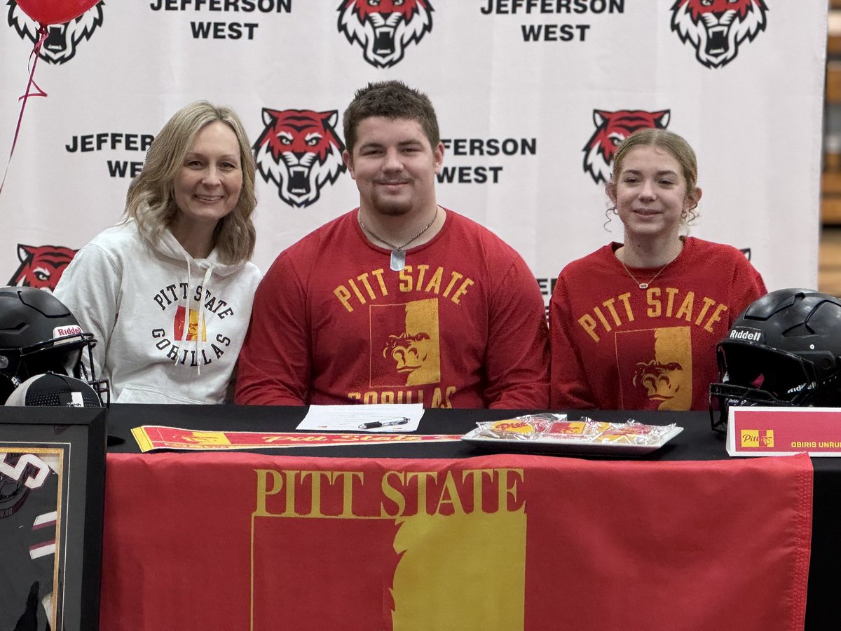 Osiris Unruh tweet media