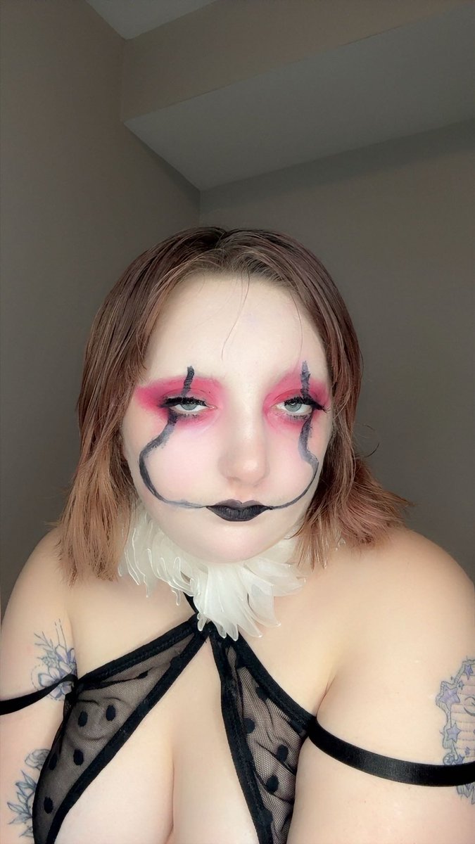 lil pot leaf 🍃 tweet media