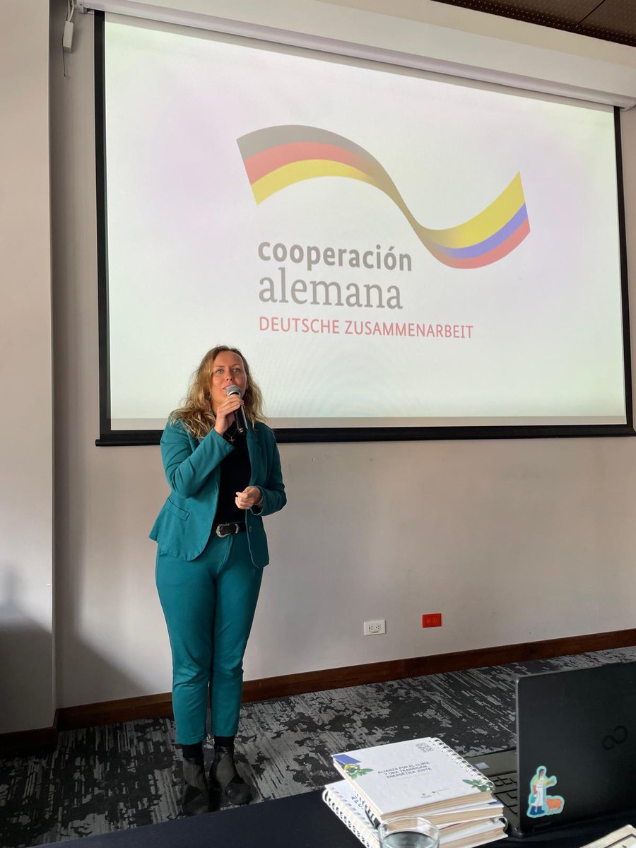 EmbAlemaniaCOL's tweet photo. “Transformar para conservar”:  diversos actores exploraron cómo se pueden fortalecer las capacidades de los pueblos indígenas y afrodescendientes en la conservación de la biodiversidad. Un evento que forma parte de la preparación del nuevo proyecto IKI. https://t.co/wpt6IQ8eb6
