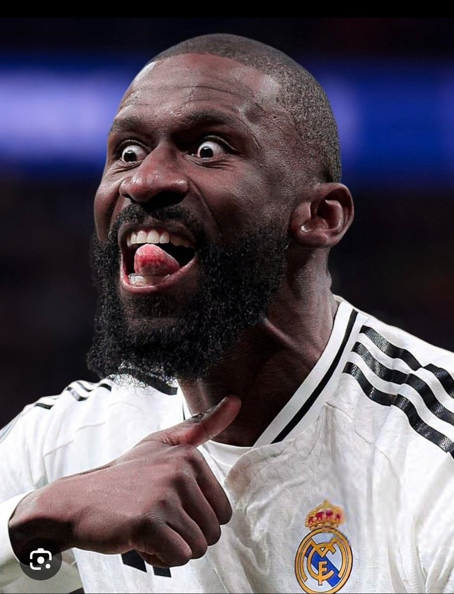 <a href="/KMbappe/">Kylian Mbappé</a> <a href="/vinijr/">Vini Jr.</a> Y esto que fue?