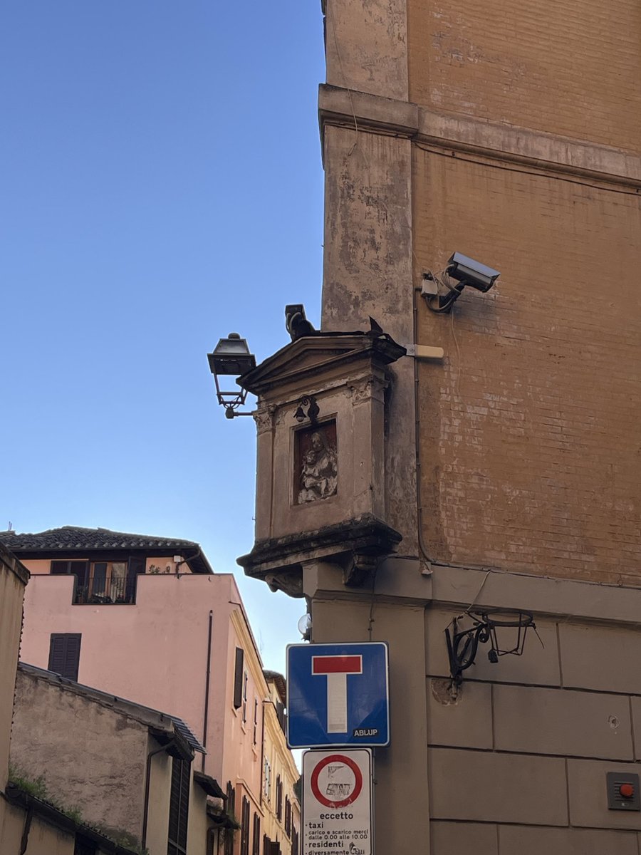 Me fascinan estos cositos de Roma