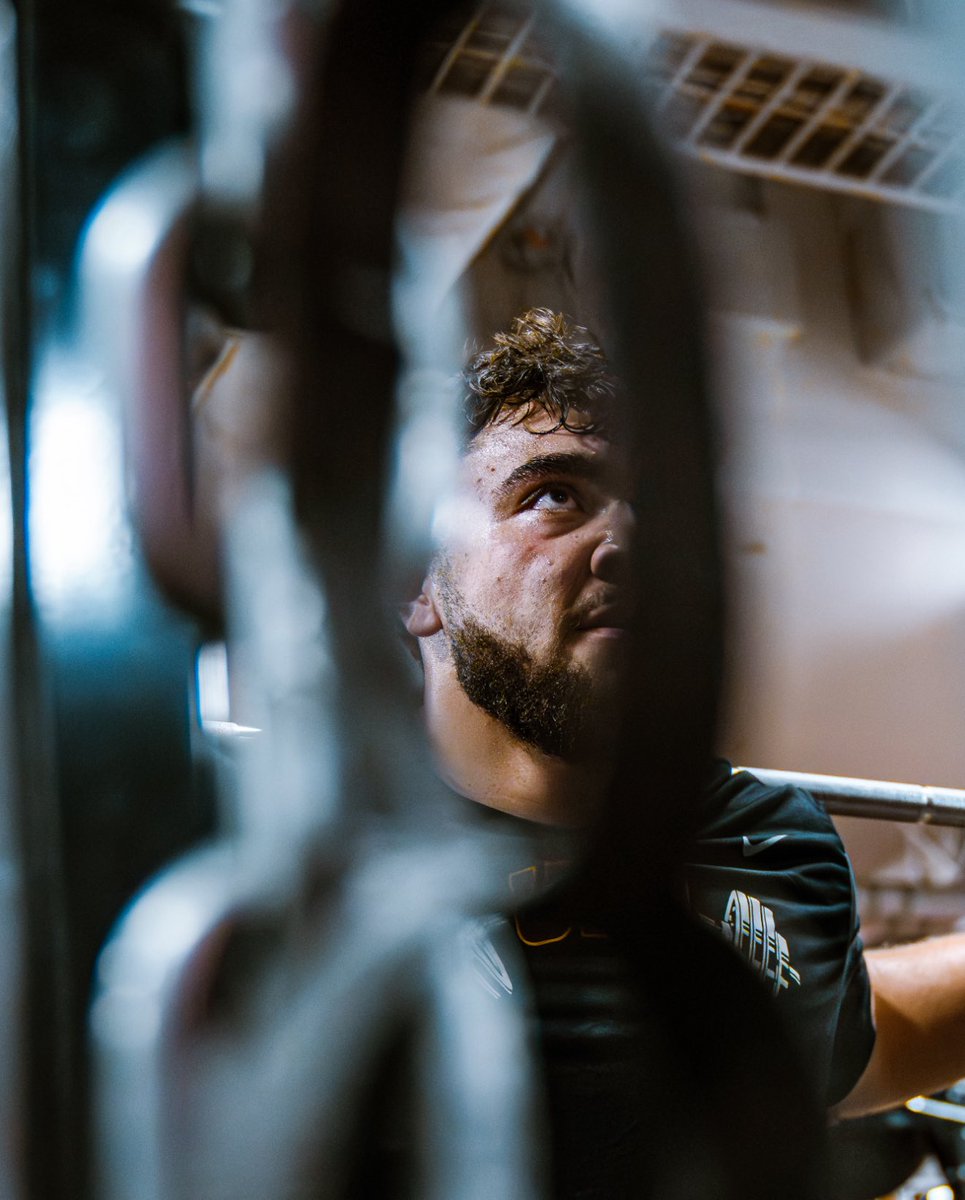 House of Victory tweet media