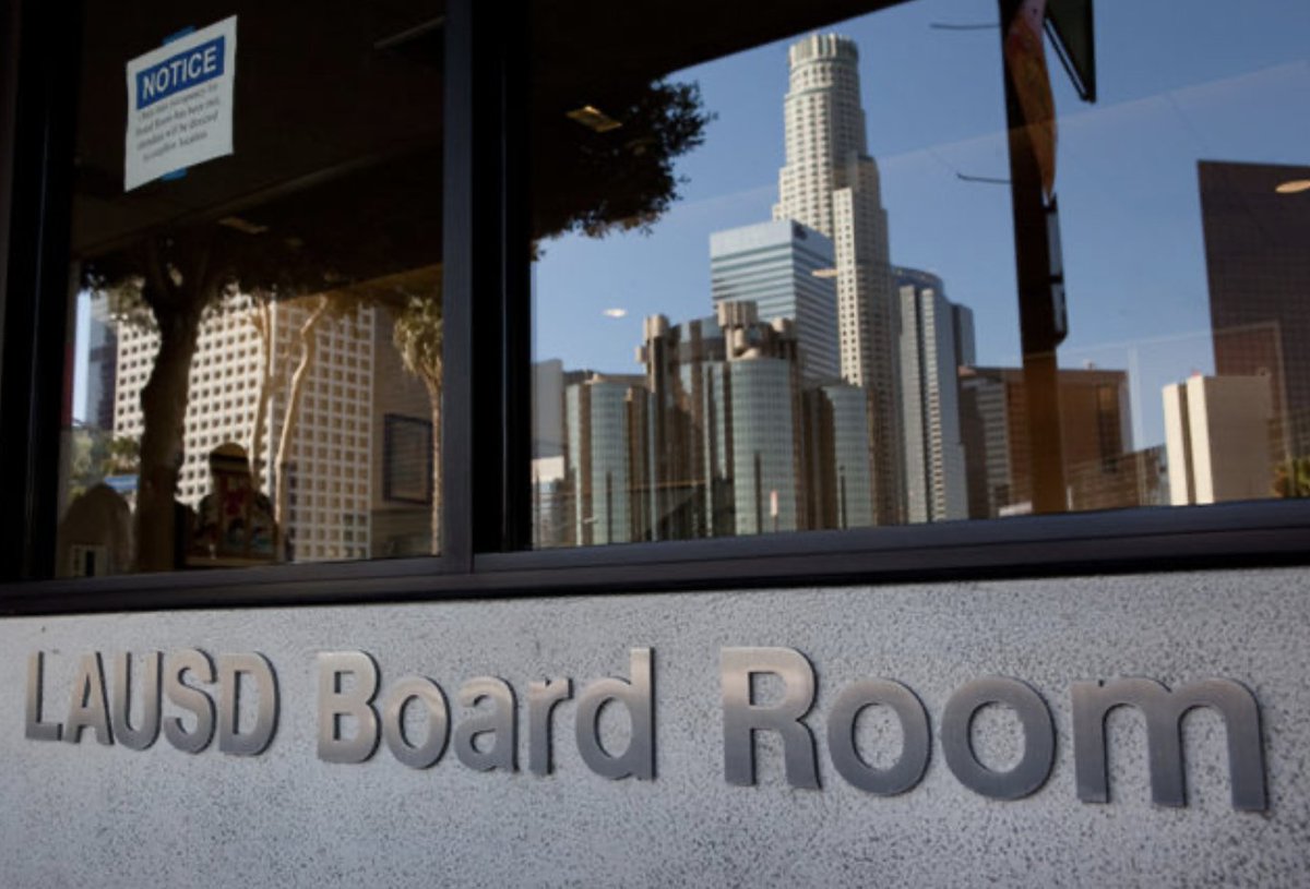 California Globe tweet media