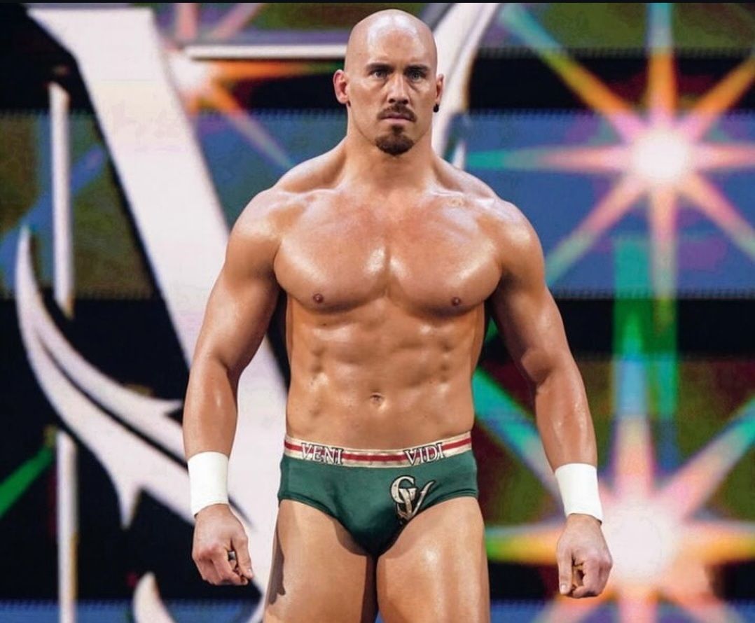 HotMenOfWrestle's tweet image. Giovanni Vinci