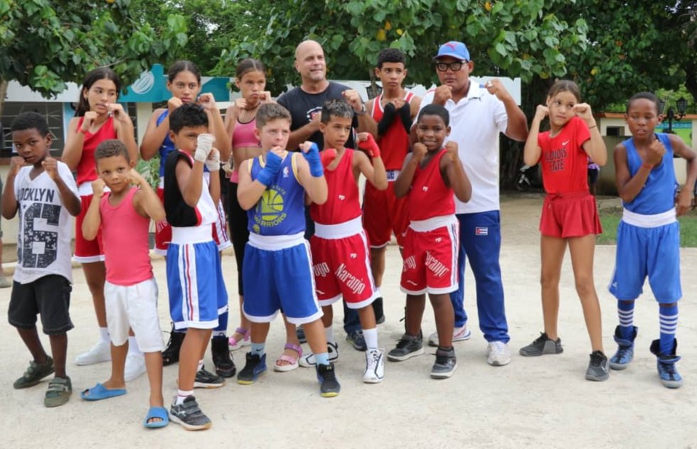 Futuros campeones en La Güinera. #Cuba #CDRCuba #SomosDelBarrio