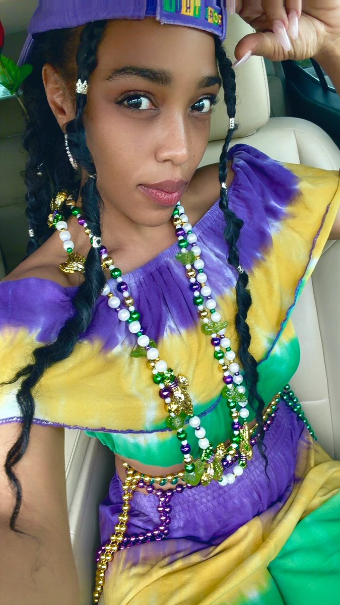 corts__world's tweet photo. Mardi Gras 26:
Mission Accomplished 💜💚💛 https://t.co/4DXRx0FUOD