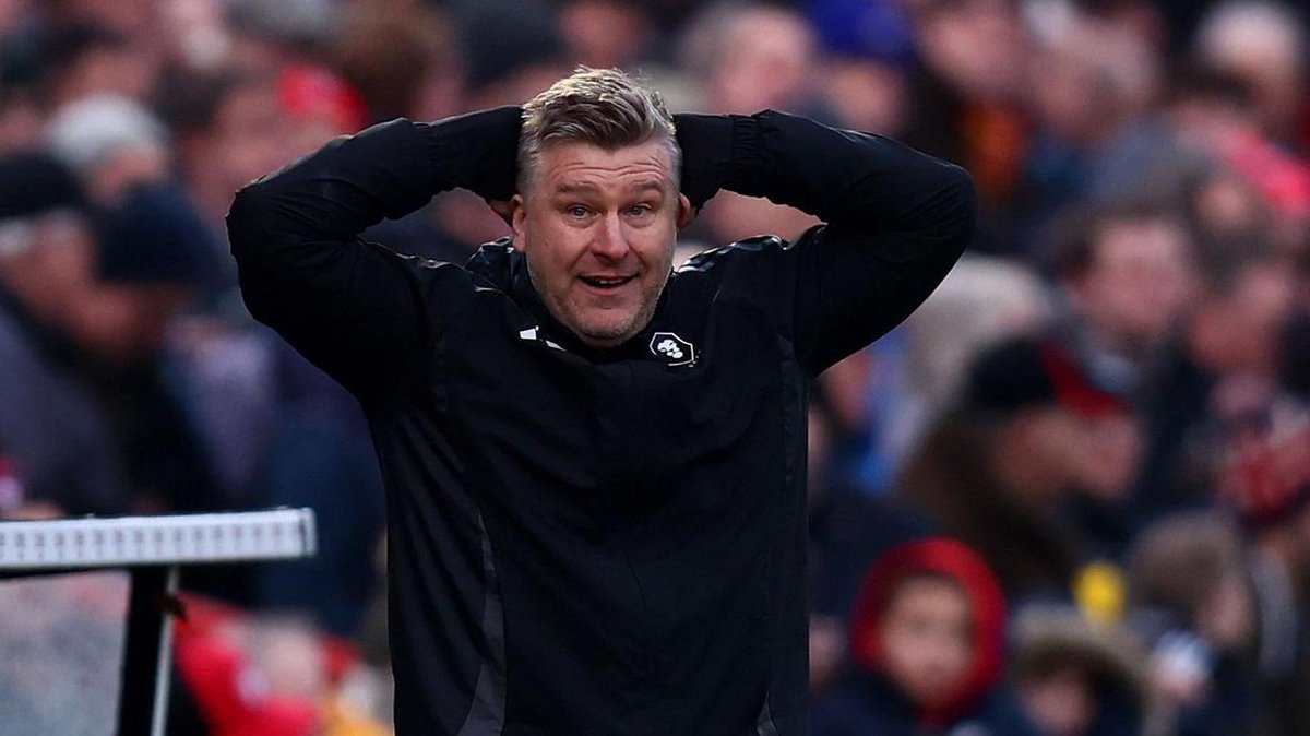 Jake Quellin tweet media