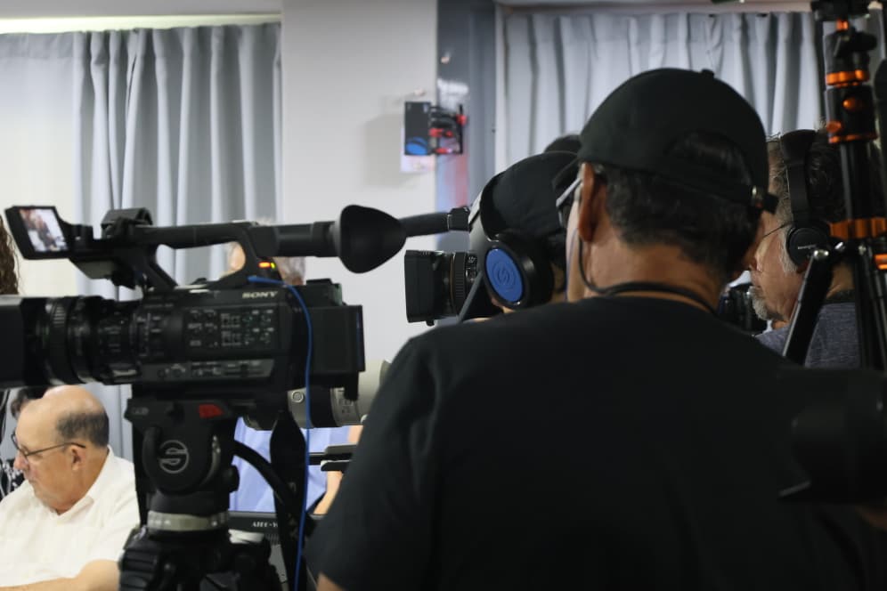 🗣️| "#Cuba 🇨🇺 no es un país productor, almacén ni territorio de tránsito de drogas hacia terceros países y no representa una amenaza para la Seguridad Nacional de los EEUU."

📌Conferencia de prensa efectuada por la Comisión Nacional de Drogas.

#ContraLasDrogasSeGana