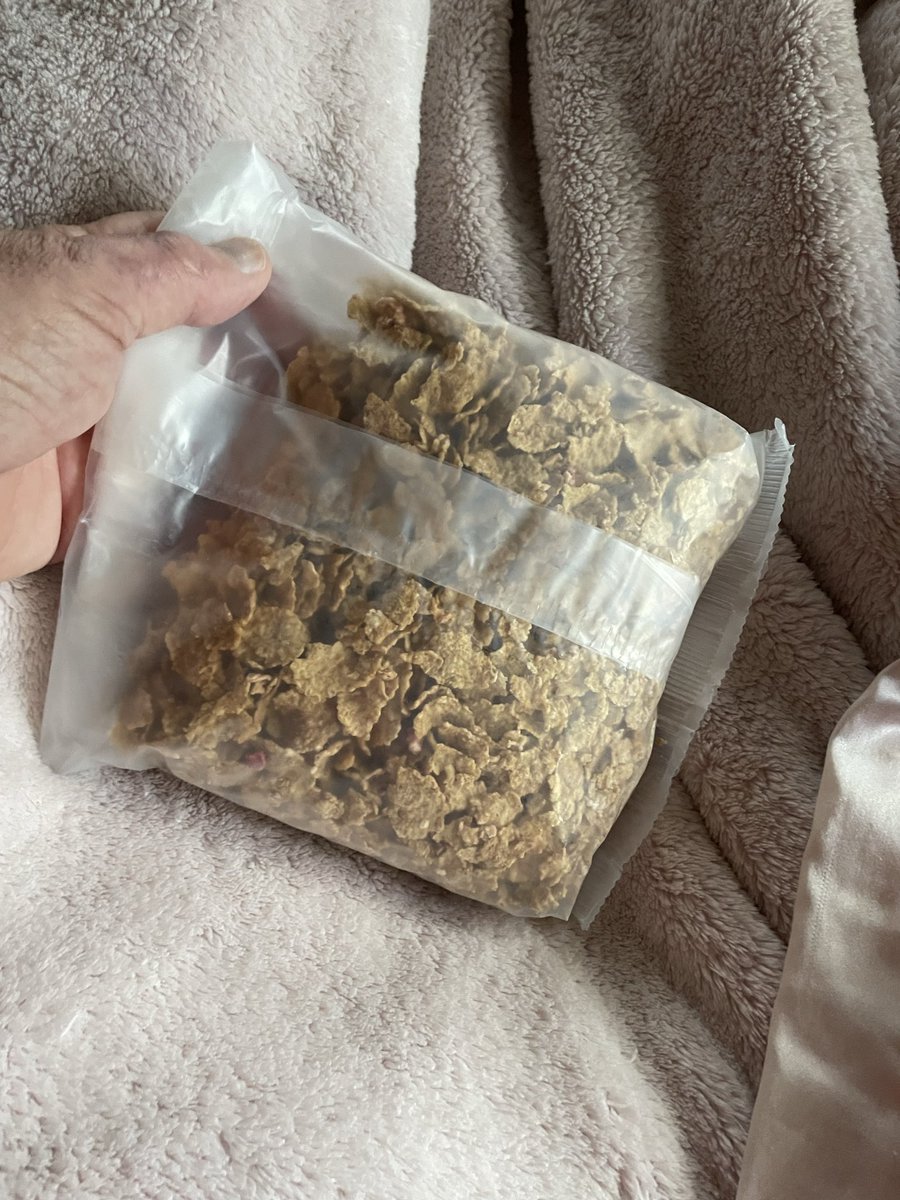KThornton46's tweet photo. @ Wk Kellogg co where did the yogurt go? No way to contact from web site. https://t.co/Rho3wR0UNE