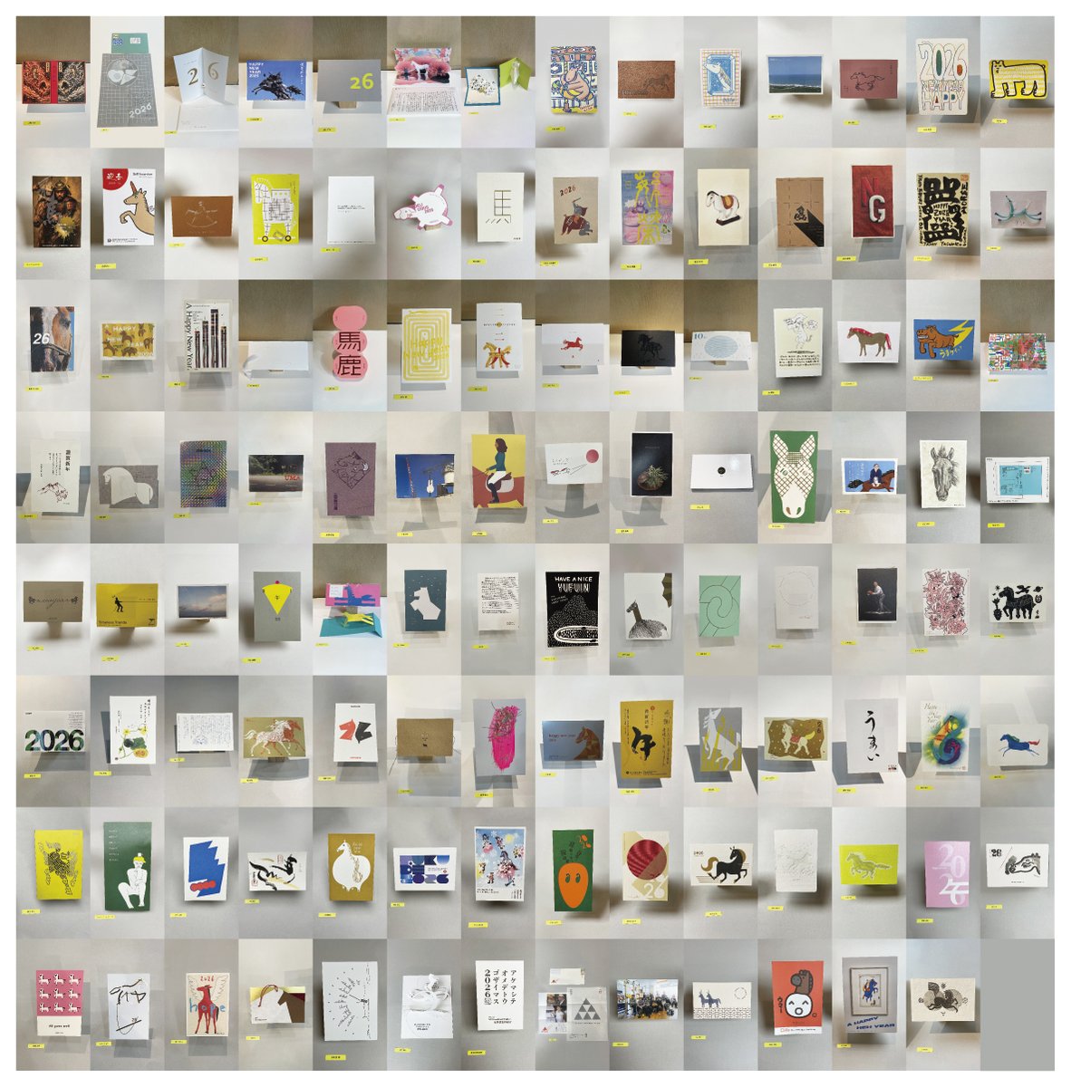 【#クリエイター100人からの年賀状展 vol.21】
新春の恒例企画となった本展は本日最終日です。東京、大阪、福岡の3拠点をあわせて100人を大きく超えたクリエイターが参加。紙とデザインによる、午年ならではの多種多様な年賀状をお送りいただきました。来年もどうぞお楽しみに！