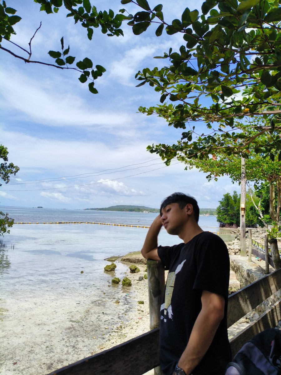 HanJPFrost's tweet photo. 🌊 ⛱️ https://t.co/KQYbEmdniy