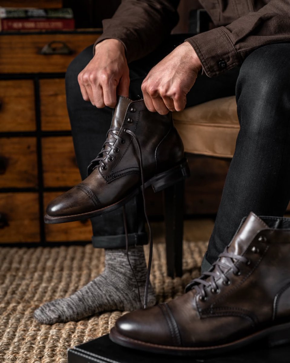 Thursday tweet media