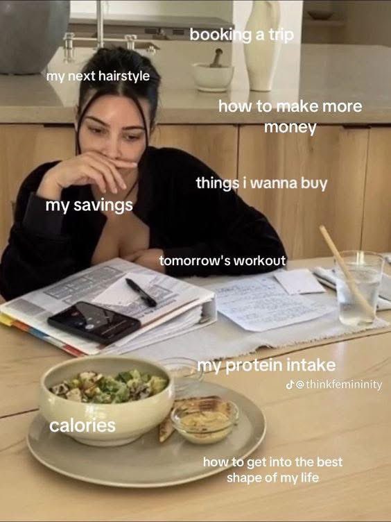 nobody: 

women 24/7: