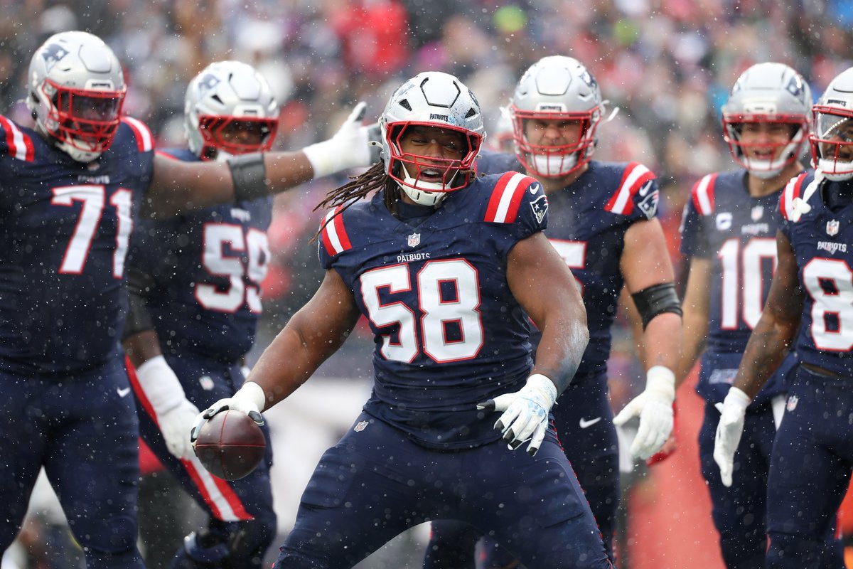 De los rookies que tuvieron impacto este año, el que más dudas me genera es Jared Wilson. Pésima segunda mitad del año, totalmente superado por la situacion. Creo que la situación ideal para NE es que sea el IOL reserva y apostar a traer jugadores diferenciales ahí vía FA.