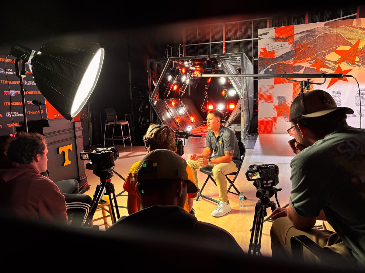 UT School of Journalism and Media tweet media