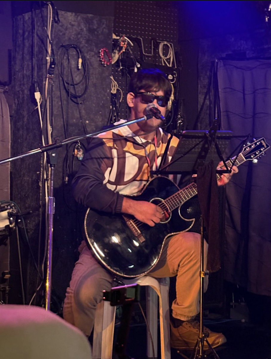 liberta1018's tweet photo. Paraphrase 10th Anniversary Live!!
たくさんのご支援とご協力があってこそ実現した素敵なイベントでした♪

応援してくださった皆様！
ありがとうございました(^^)

今後ともParaphraseを宜しくお願いします🙇

#Paraphrase
#島谷ひとみ
#沖縄
#ライブハウスZIGZAG https://t.co/O0tqCEtwHM