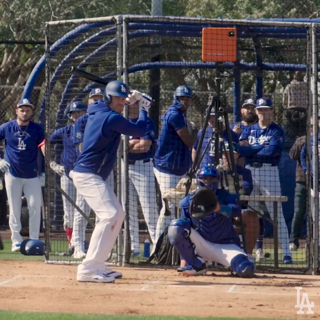 Freddie and Hyeseong went yard during live BP. 👀