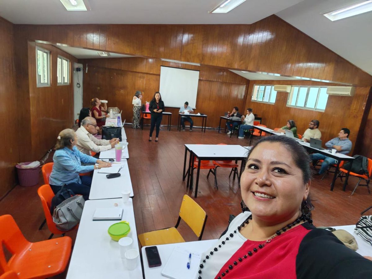 EducGuerrero's tweet image. 📞📲#CallCenter| Ellos son el equipo de la SEG que participó en el call center para el proceso de preinscripciones de Educación Básica 2026-2027. Gracias por su compromiso y servicio.