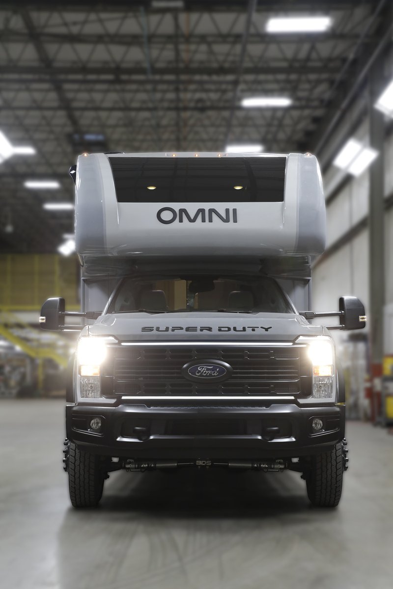 Thor Motor Coach tweet media