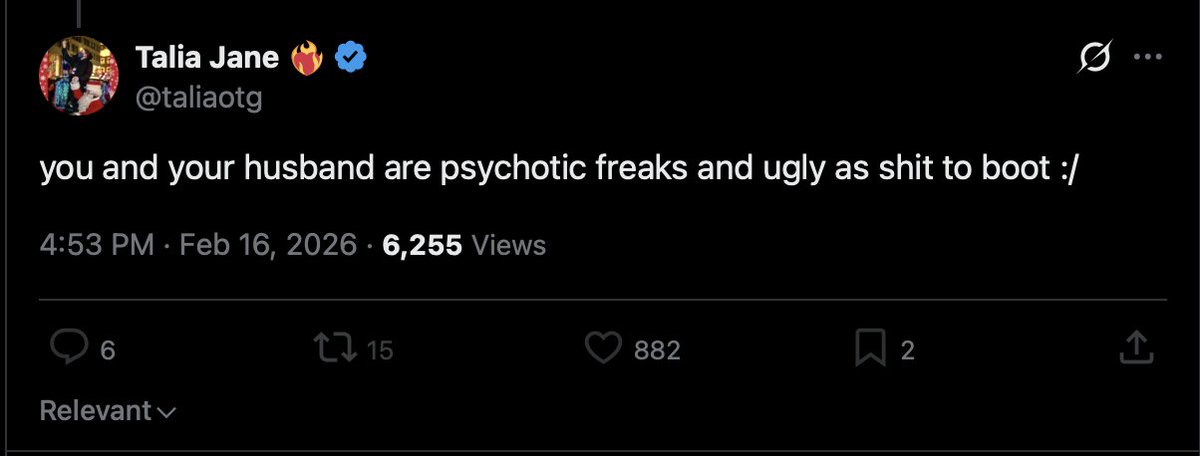 LarissaFrank79's tweet image. I'm not really sure that piggish pretend journalist #TaliaBenora should be calling other people ugly
#TaliaJane #fakereporter #fakejournalist @fakenewyorker