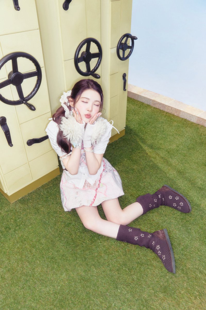 ᥱιᥒᥲ 노숭이 tweet media