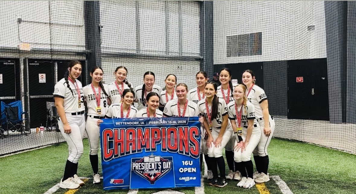 Sofia Kateeb (2028-RHP) tweet media